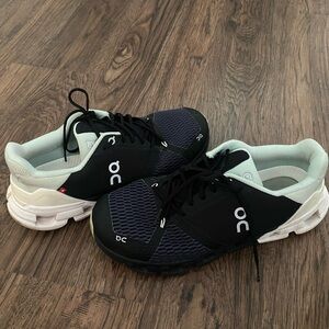 Women’s On Cloud 10.5 Shoes